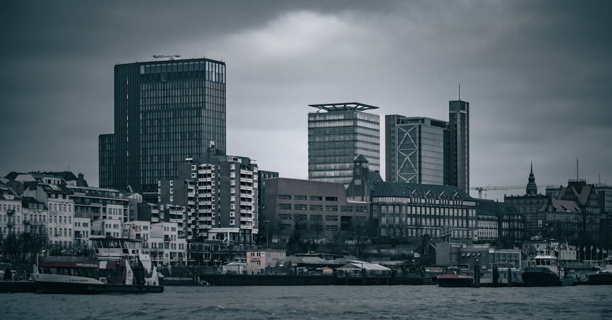 巅峰坦克:广元工商注册代理德格